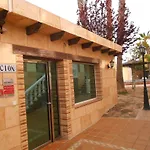 Laguna Salada Apart Otel *