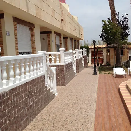 Laguna Salada Aparthotel