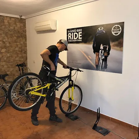 Laguna Salada 公寓式酒店