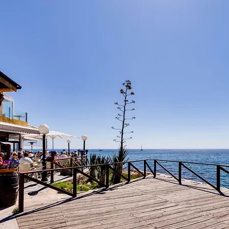 Laguna Salada 公寓式酒店 *