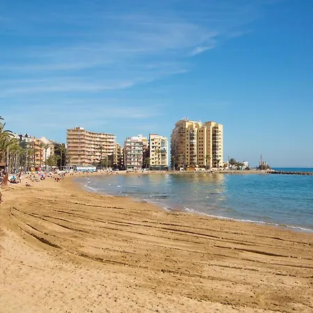 Laguna Salada 公寓式酒店 *