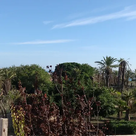 Laguna Salada شقة فندقية تورّيفيِخا